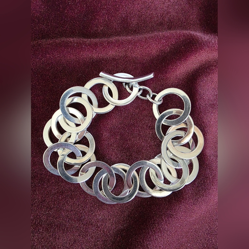 Silpada Sterling Silver Toggle Interlocking Circle Bracelet B1404 Heavy!